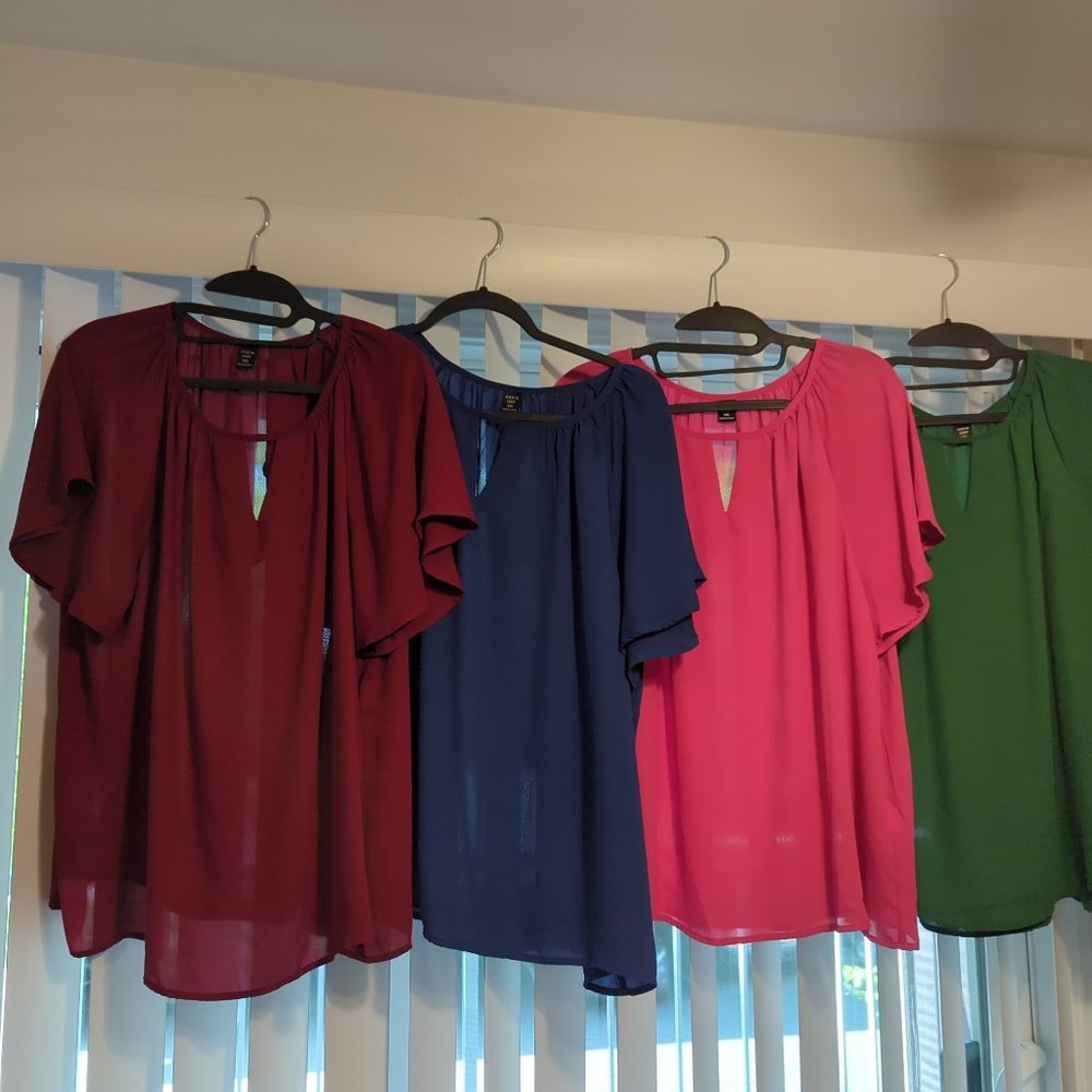 Set of (4) Size 1X lightweight tops from Shein